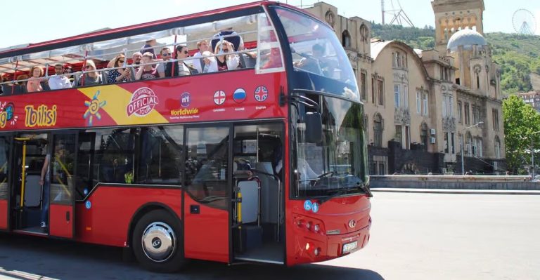 Tbilisi: Hop-On Hop-Off Discovery Bus Tour